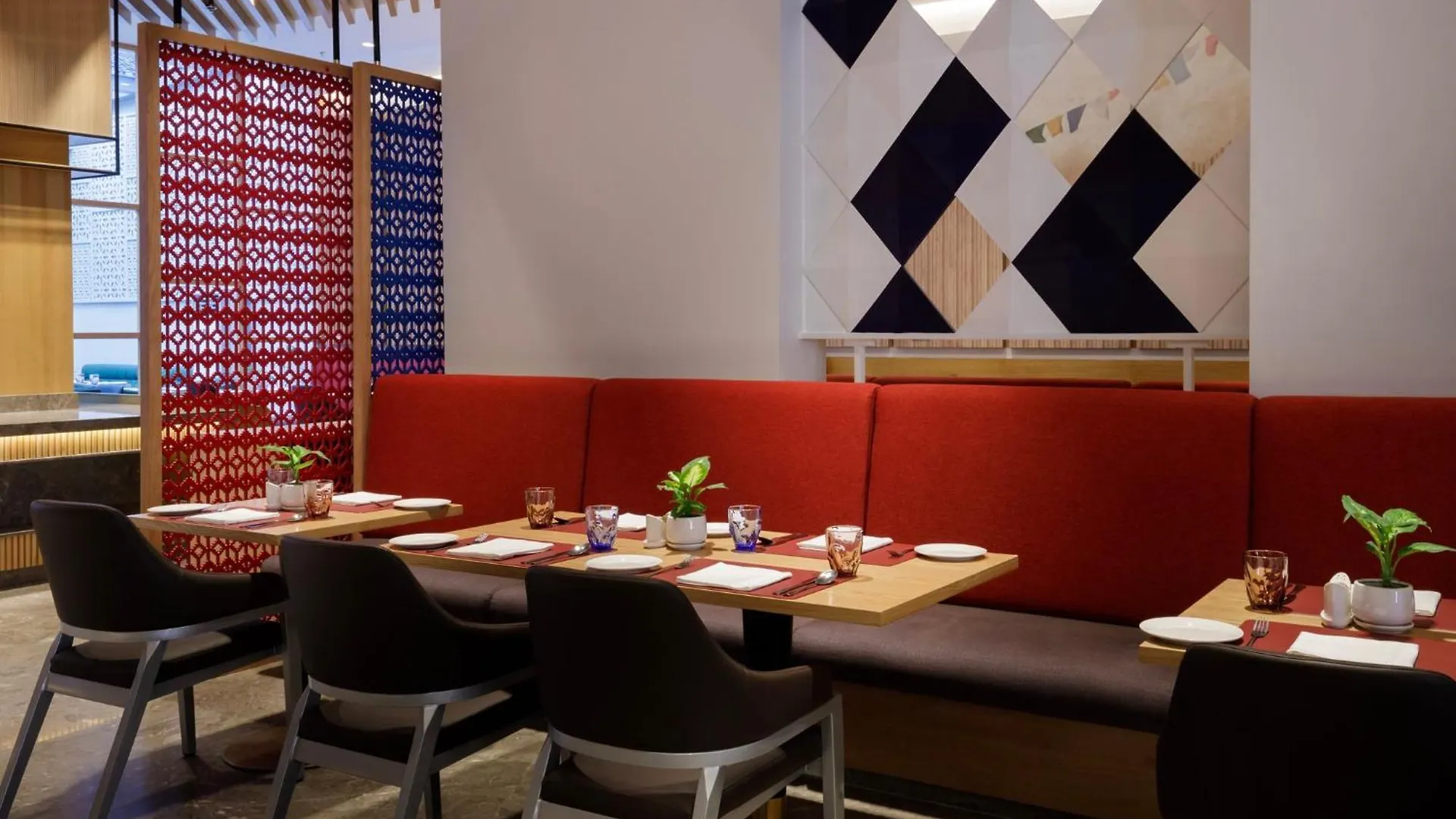 Holiday Inn Express Kathmandu Naxal By Ihg