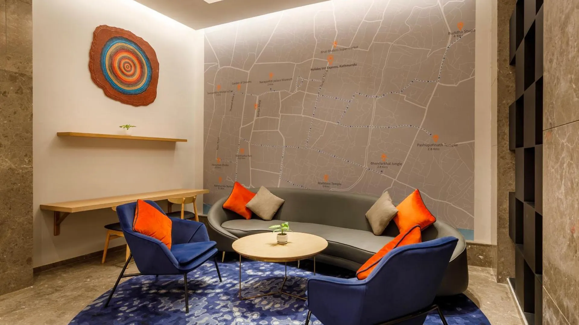 Holiday Inn Express Kathmandu Naxal By Ihg 3*,